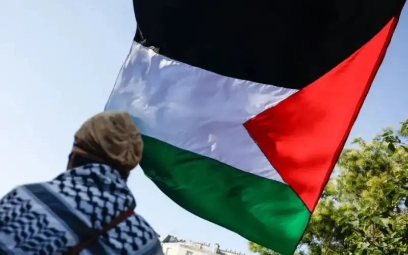 اتهام 5 أشخاص في فرنسا بتمويل