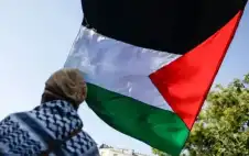 اتstrongهامstrong 5 أشخاص في فرنسا بتمويل