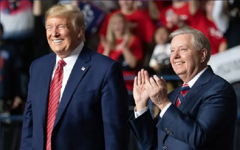 ليندسي غراهام: عدد من الأشخاص المحيطين