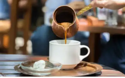 القضاة: توريد 300 ألف عبوة زيت