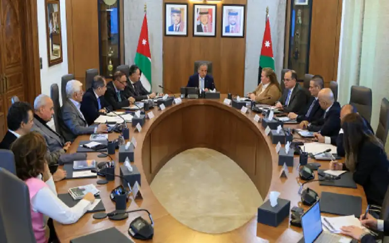 رئيس الوزراء يترأس جلسة لمجلس الاستثمار