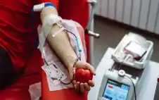 اقتصاد اstrongلبstrongلازما.. أمريكيون يبيعون دمائهم لمواجهة