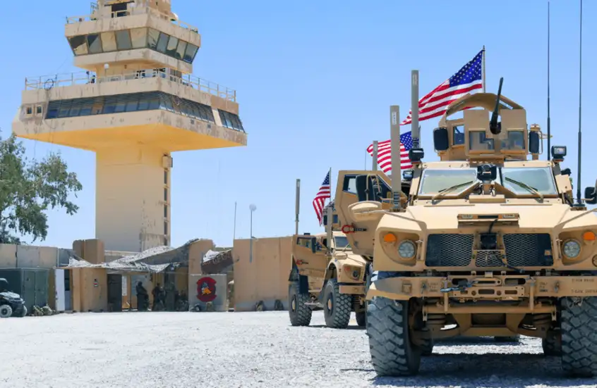القوات الأمريكية تبدأ الانسحاب من أكبر