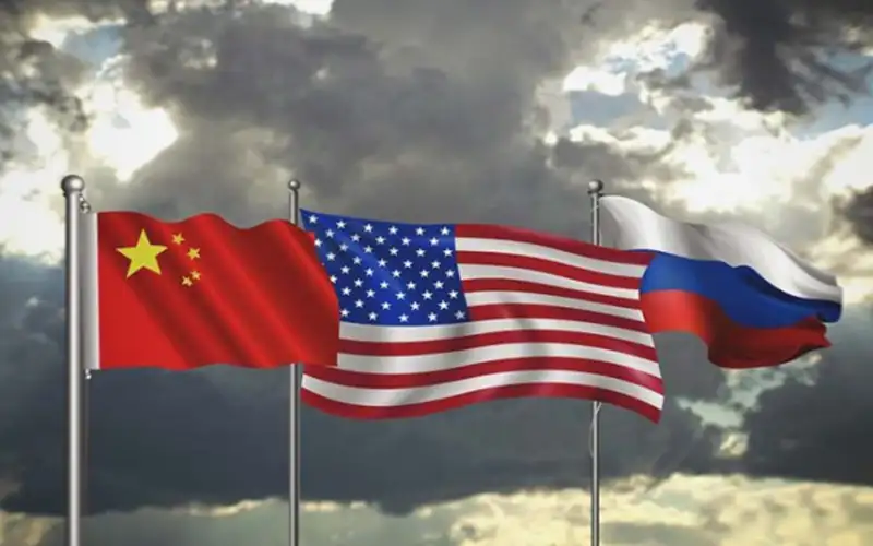 محادثات أمريكية روسية صينية للحد من