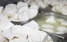 إزالة 37 بسطة مخالفة وإغلاق محل