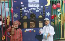 تربويون: strongرمstrongضان يعزز سلوك الأطفال بين