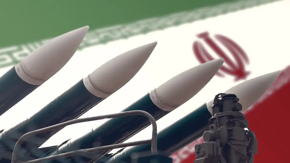 ترامب: إيران تطور صواريخ قادرة على