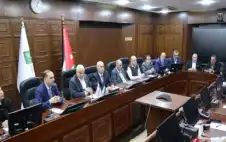 الحكومة: لم نرحل مشكلة الضمان ..