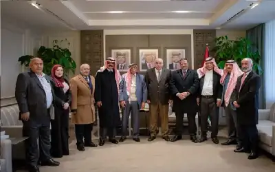 إصابة الركبة تبعد مبابي عن مواجهة