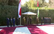 الملك يسstrongتقبلstrong الرئيس الإندونيسي ويعقدان مباحثات