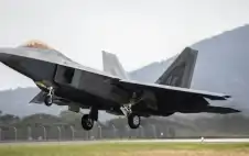 إعلام عبري: أمريكا تنشر 6 مقاتلات