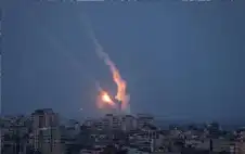 دوي انفجارات بشstrongمالstrong فلسطين المحتلة