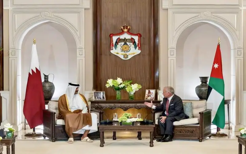 الملك وأمير قطر يدينان الاستهداف الإيراني