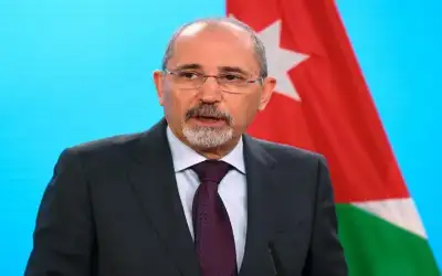 الجيش: التصدي بنجاح لـ 13 صاروخا