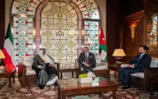 الملك والصباح يؤكدان إدانتهما للاعتداءات على