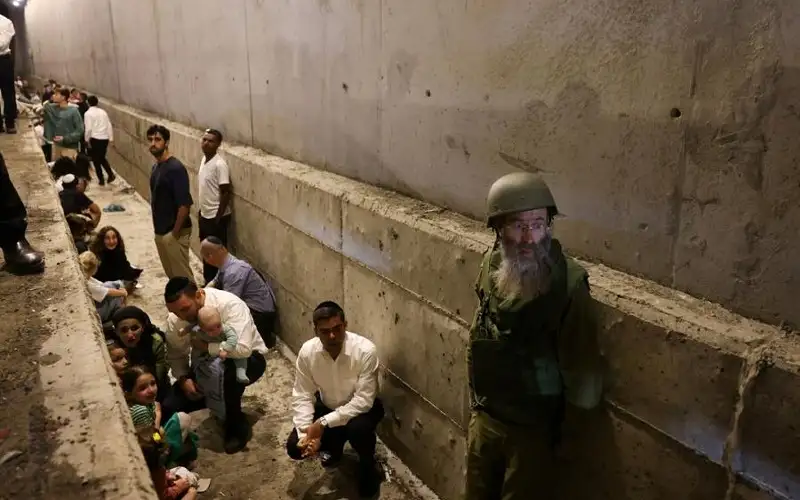 نقل كبار الوزراء الإسرائيليين إلى الملاجئ