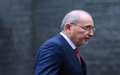 ترامب يحذر ايران بضربة غير مسبوقة