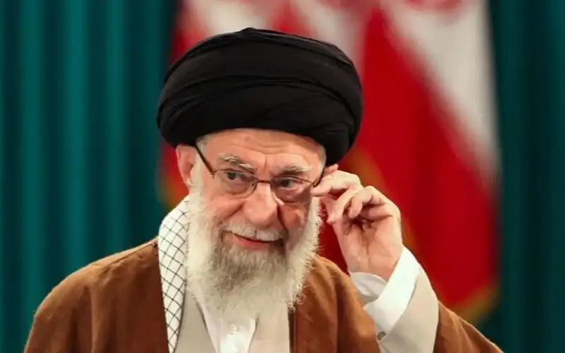 مجلس صيانة الدستور بإيران: مجلس القيادة