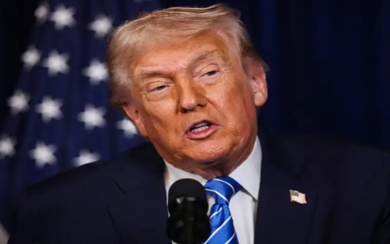 ترامب يقول إنه سيتحدث الى القادة