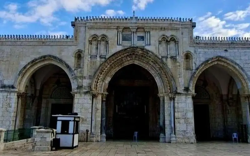 القوات الإسرائيلية تواصل إغلاق المسجد الأقصى