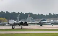 بريطانيا تعتزم إرstrongسالstrong فرق لمساعدة رعاياها