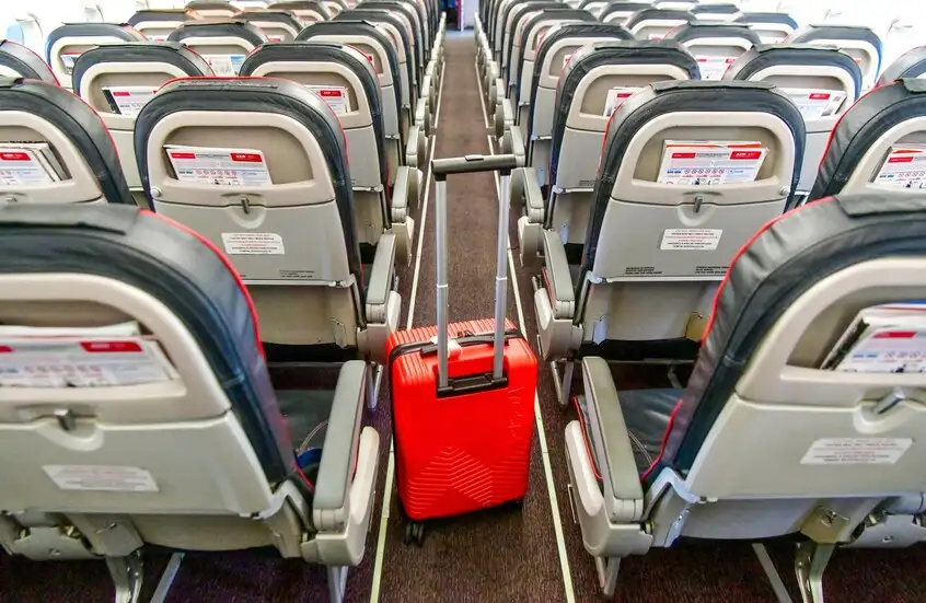 إغلاق أجواء الشرق الأوسط يشعل أسعار