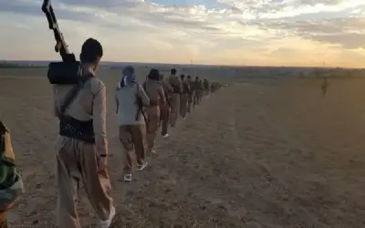 زوجان من بسطة بطيخ بالزرقاء الى