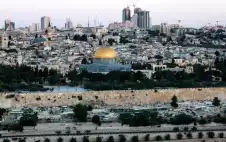 الاحتلال يمنع إقامة صلاة الجمعة غدا