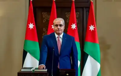 زين كرزون.. راحت على تركيا سياحة