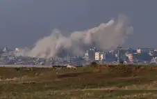 استشهاد فلسطيني وإصابة طفلة جراء قصف