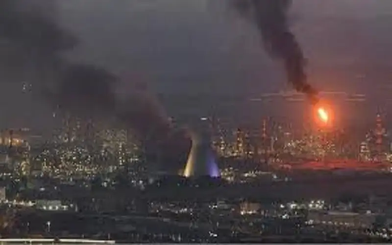 هجوم مزدوج من حزب الله والحرس