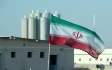 أكسيوس: واشنطن وتل أبيب تدرسان الاستيلاء