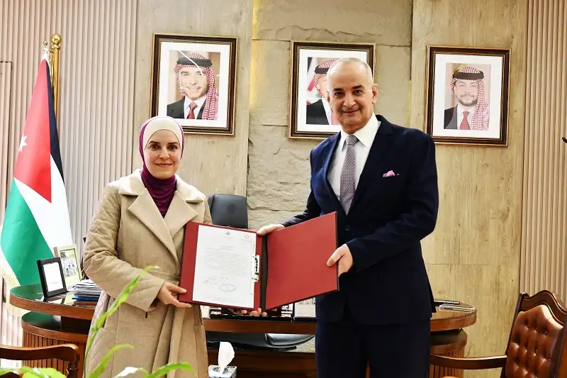 احتفالا باليوم العالمي للمرأة.. . تكليف