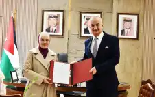 احتفالا باليوم العالمي للمرأة.. . تكليف