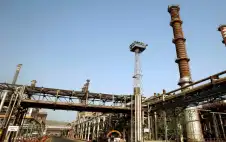 صحيفة نيسان ـ النفط يرتفع بأكثر من 25٪ ويتجه