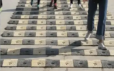 منوعات ـ هل سمعت يوما بمطبات سرعة للمشاة..