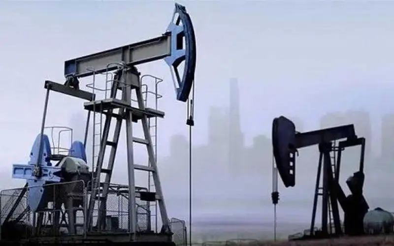 سعر النفط يتجاوز 115 دولارا للبرميل