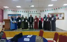 جلسة حوارية بعنوان 8×8×8 في مركز