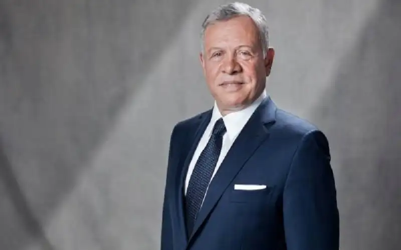 الملك يحذر من خطورة توسيع الصراع