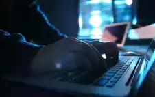 إسرائيل تتهم إيران باختراق كاميرات مراقبة