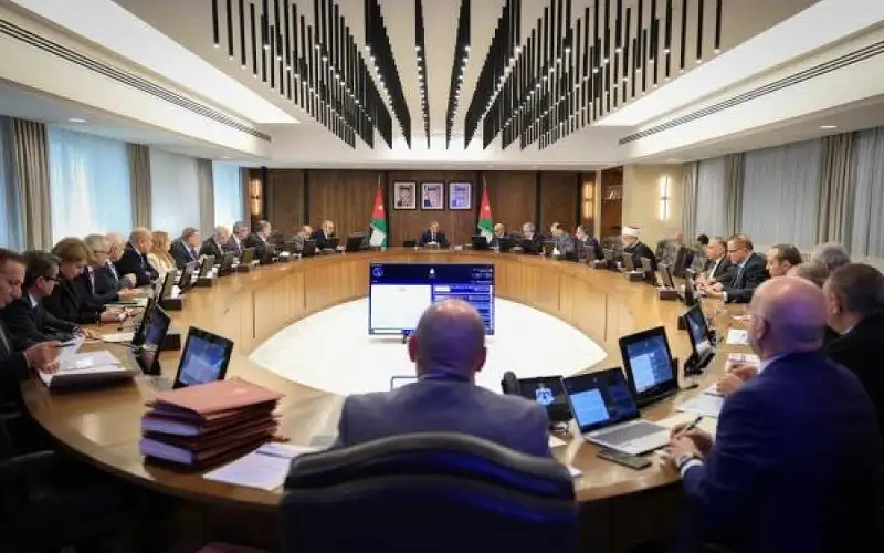 الحكومة تتخذ قرارات لضمان استدامة أمن