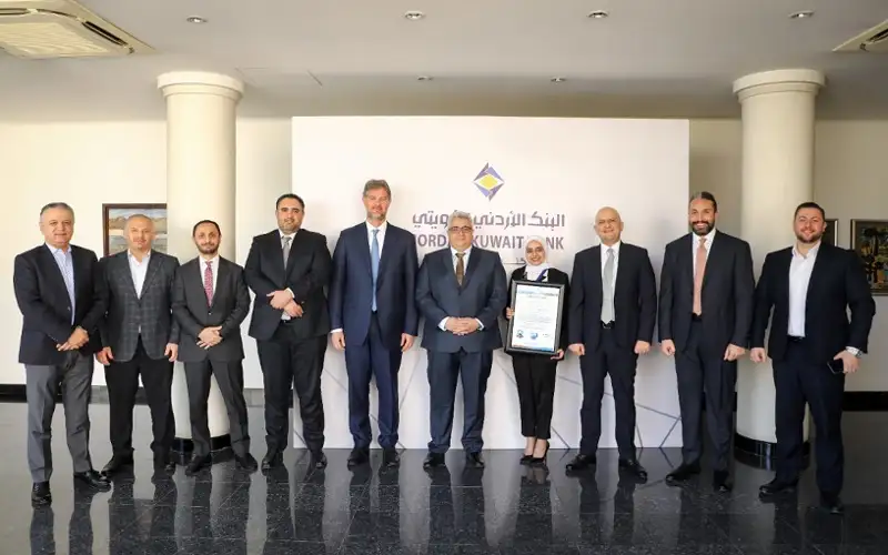 البنك الأردني الكويتي يحصل على شهادة