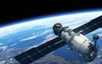 اشترت حقن تنحيف من الإنترنت.. فكادت