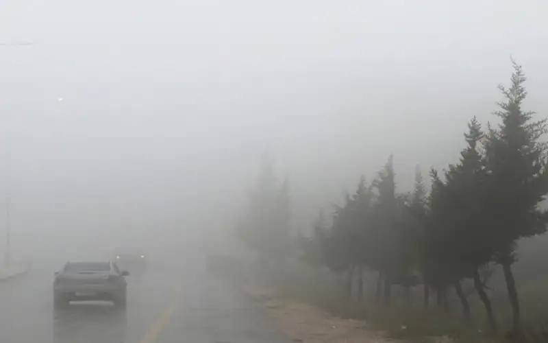 منخفض جوي الأحد وتحذيرات من السيول