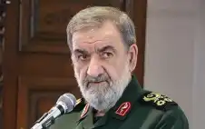 المرشد الأعلى الإيراني يstrongعيstrongن قائد الحرس