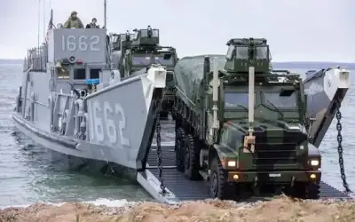 الخارجية ردا على العرموطي: المختطفون في