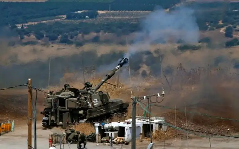 رويترز: مؤشرات أولية لاستهداف دبابة إسرائيلية