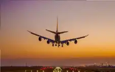 8 شركات طيران تستأنف رحلاتها عبر