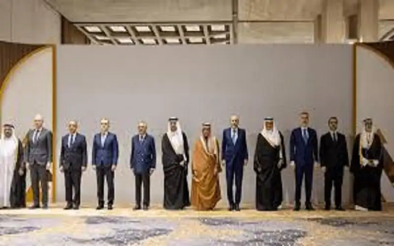 الرياض.. الاجتماع الوزاري يطالب إيران بوقف