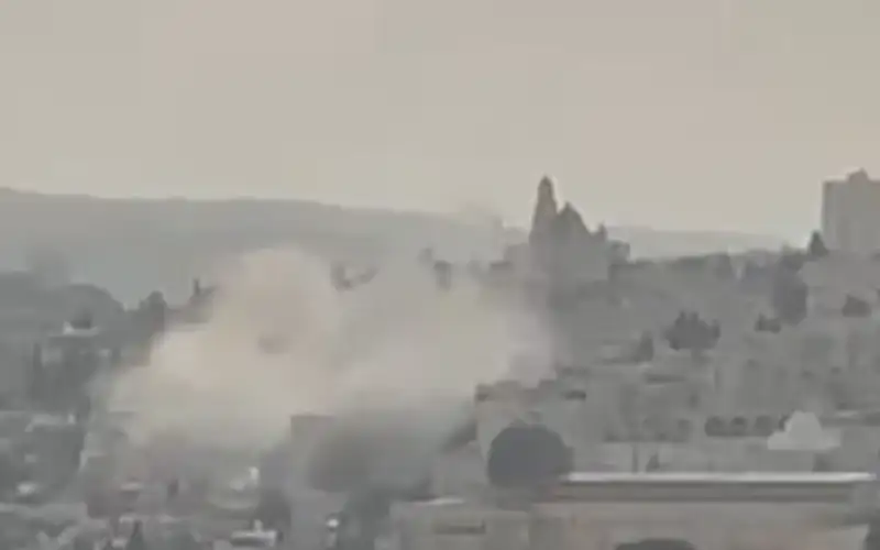 صحيفة نيسان ـ لأول مرة .. سقوط شظايا صاروخ